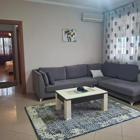 Διαμέρισμα Cozy *